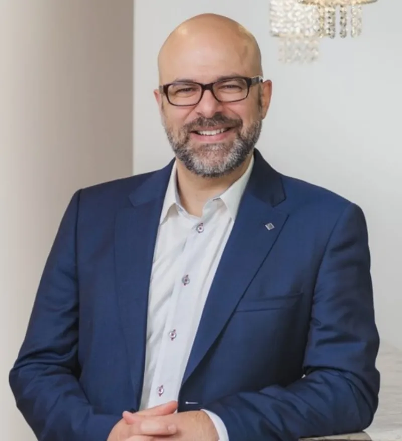 Dr. Mark Samaha