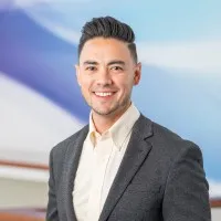 Michael Lukavsky, deep plane facelift surgeon in Chicago, USA