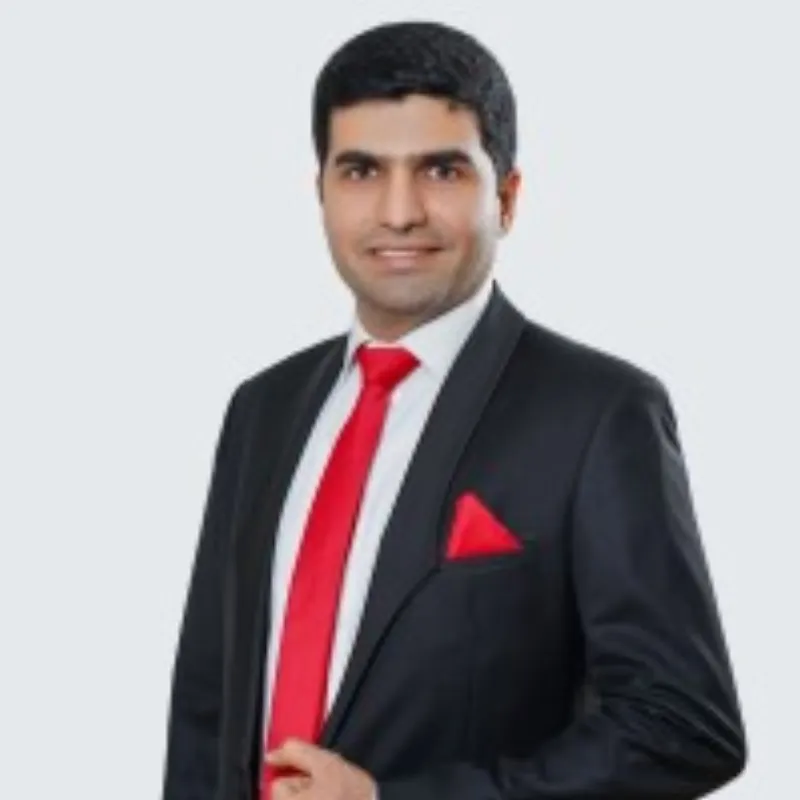 Dr. Mohammad Akbari