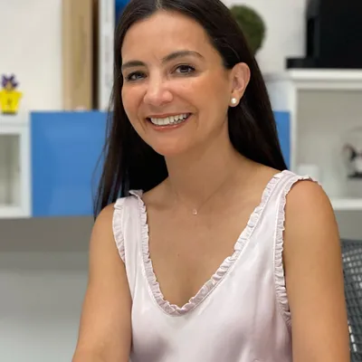 Nashielli Torres Espinosa Chiu, deep plane facelift surgeon in Guadalajara, Mexico