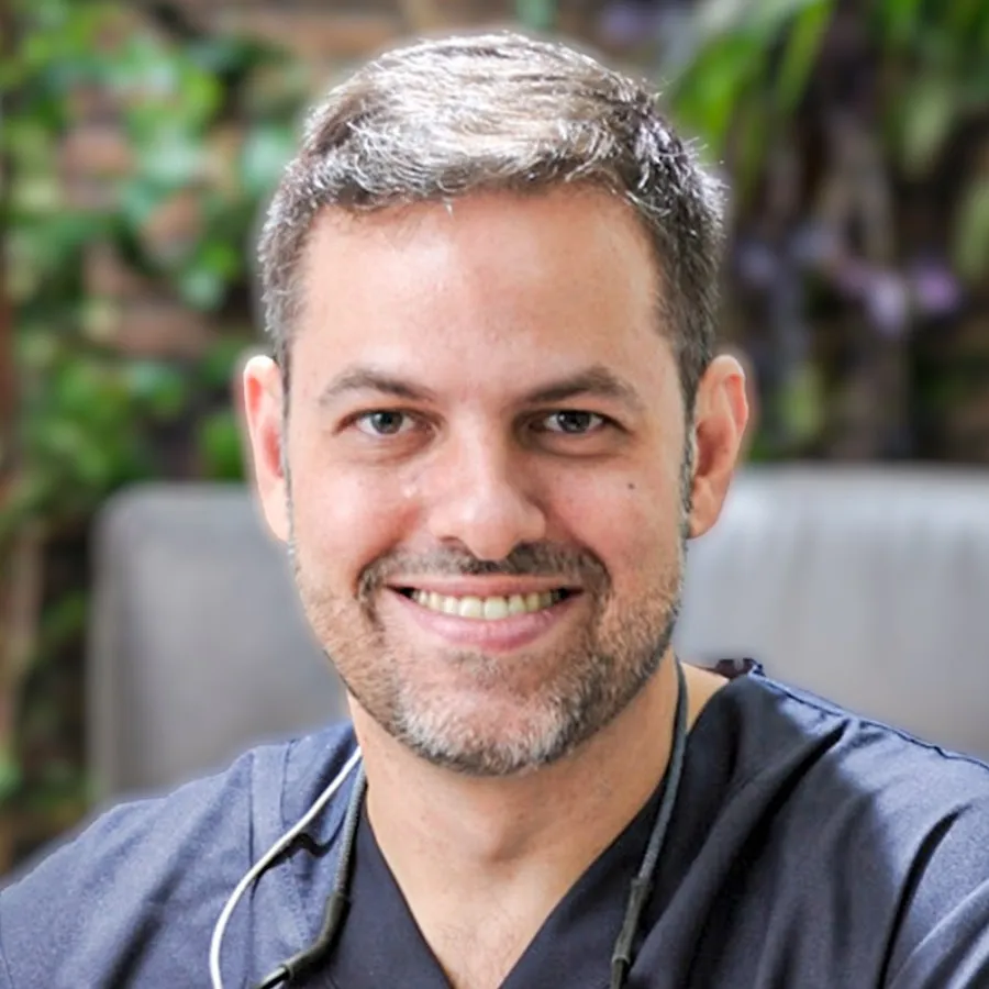 Dr. Ricardo Kacowicz