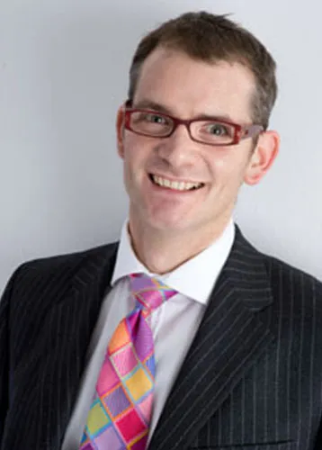 Dr. Simon Lee — Deep Plane Facelift Surgeon