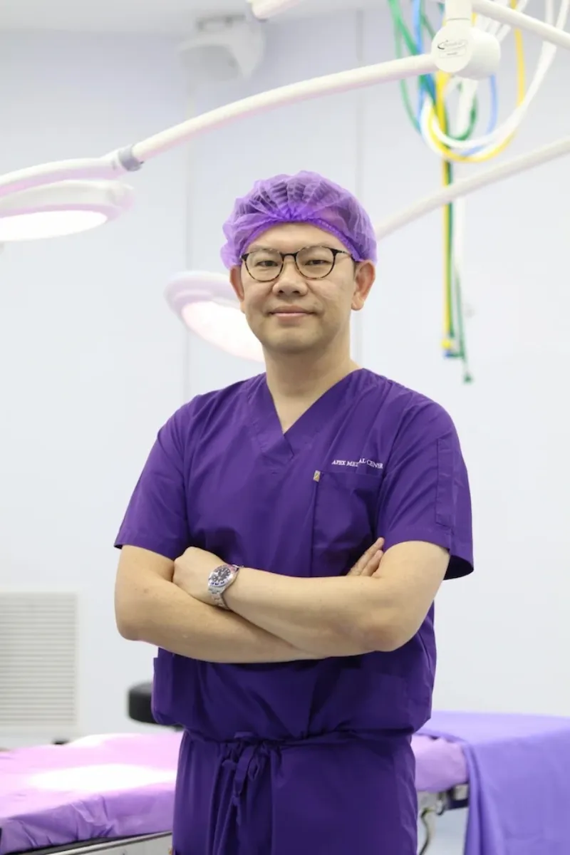Dr. Somboon Waiyawat