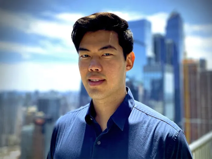 Stephen Wu, deep plane facelift surgeon in Houston, USA