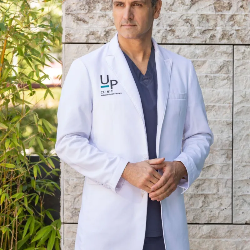 Dr. Thiago Lavinas