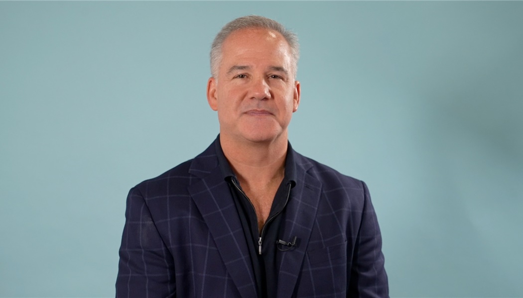 Dr. Thomas Sterry, deep plane facelift surgeon in New York, USA