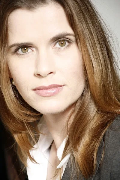 Dr. Bianca Knoll