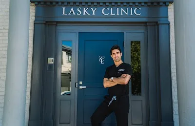 Dr. Demetri Arnaoutakis