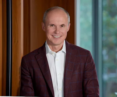 Dr. Derek Ford