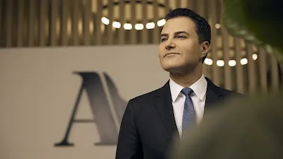 Dr. Paul Afrooz