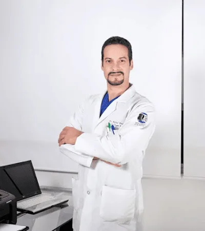 Dr. Rafael Hurtado