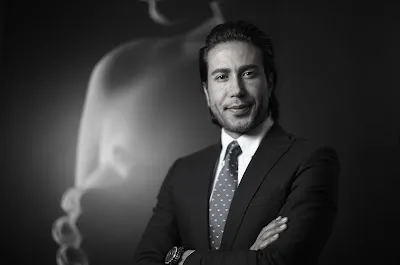 Dr. Tarek Arikat